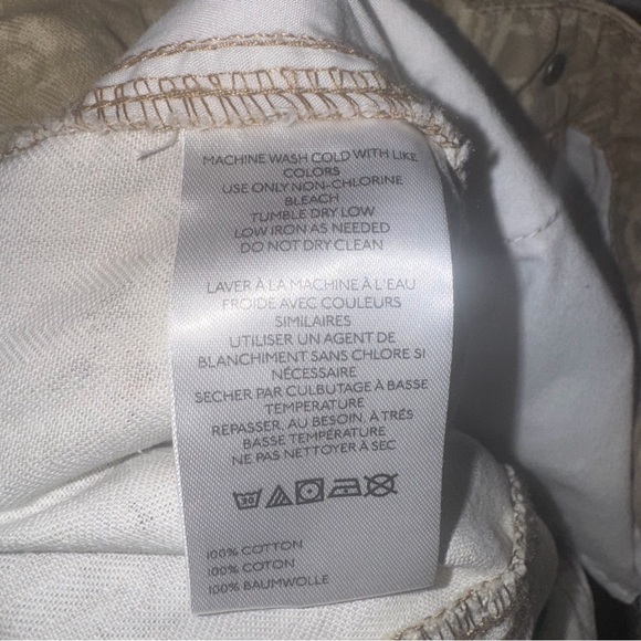 Elise Barrel Leg Pant In Floral from Urban Outfitters. - Picture 9 of 9